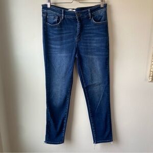 Women's Skinny Jeans in Dark Blue